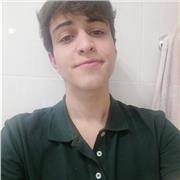 Soy un jóven estudiante de arquitectura y ofrezco los conocimientos que he podido aprender en estos años en cuanto al dibujo para aquellos alumnos de eso y bachillerato que lo necesiten. Además puedo ofrecer ayuda y refuerzo en matemáticas